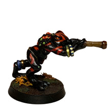 Load image into Gallery viewer, Bizaza Venomous Tribal Warrior with Blowpipe - Taxla'ctha